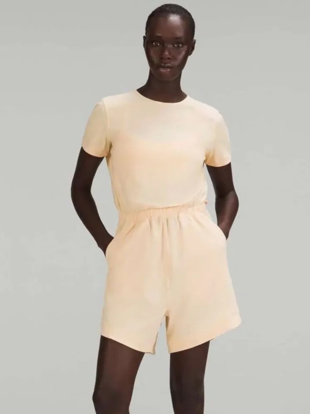 Lululemon Lightweight High-Neck Romper Prosecco size 8